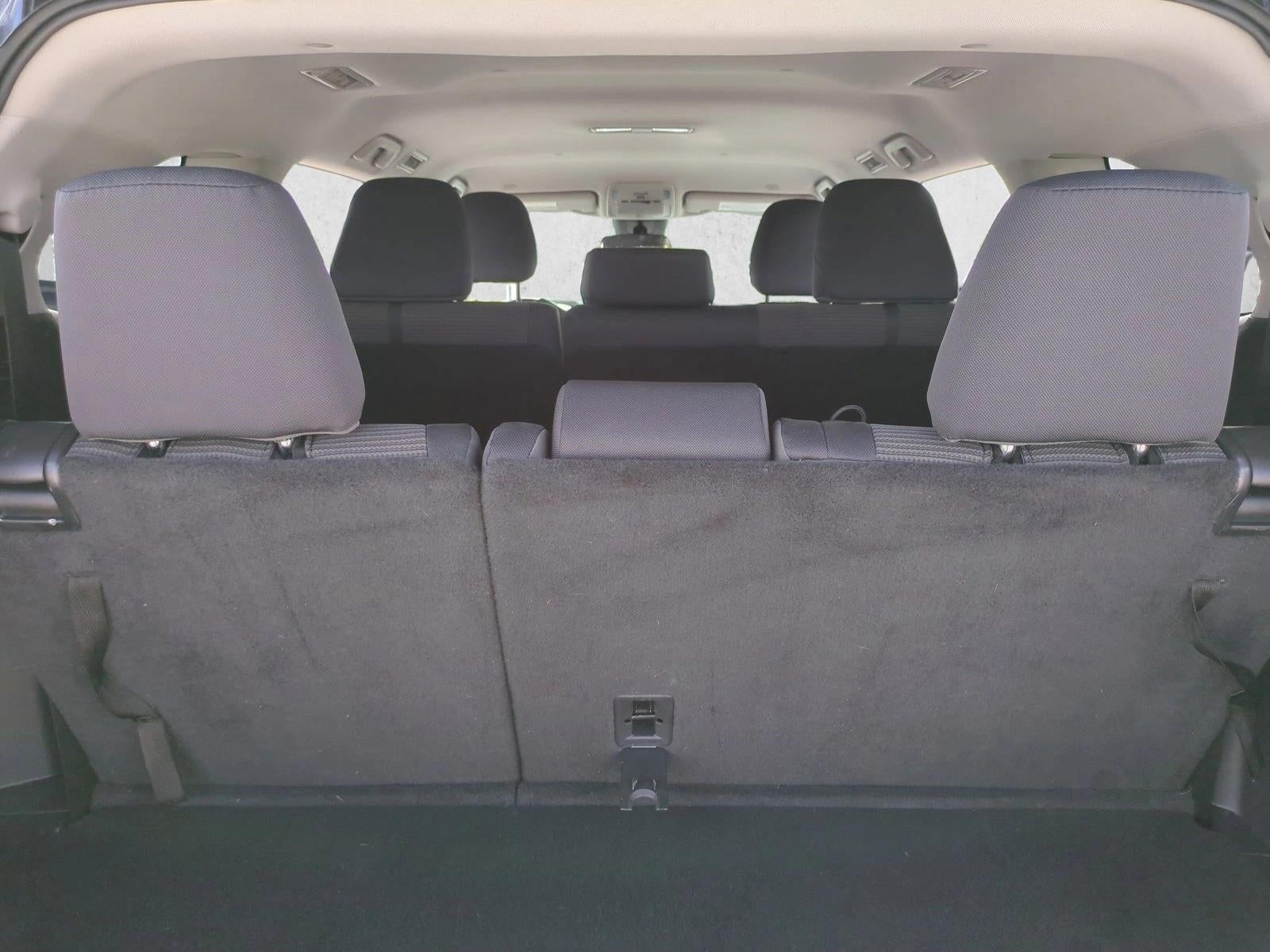 2023 Toyota Highlander LE FWD (GS)