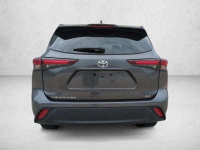 2024 Toyota Highlander XLE FWD (Natl)