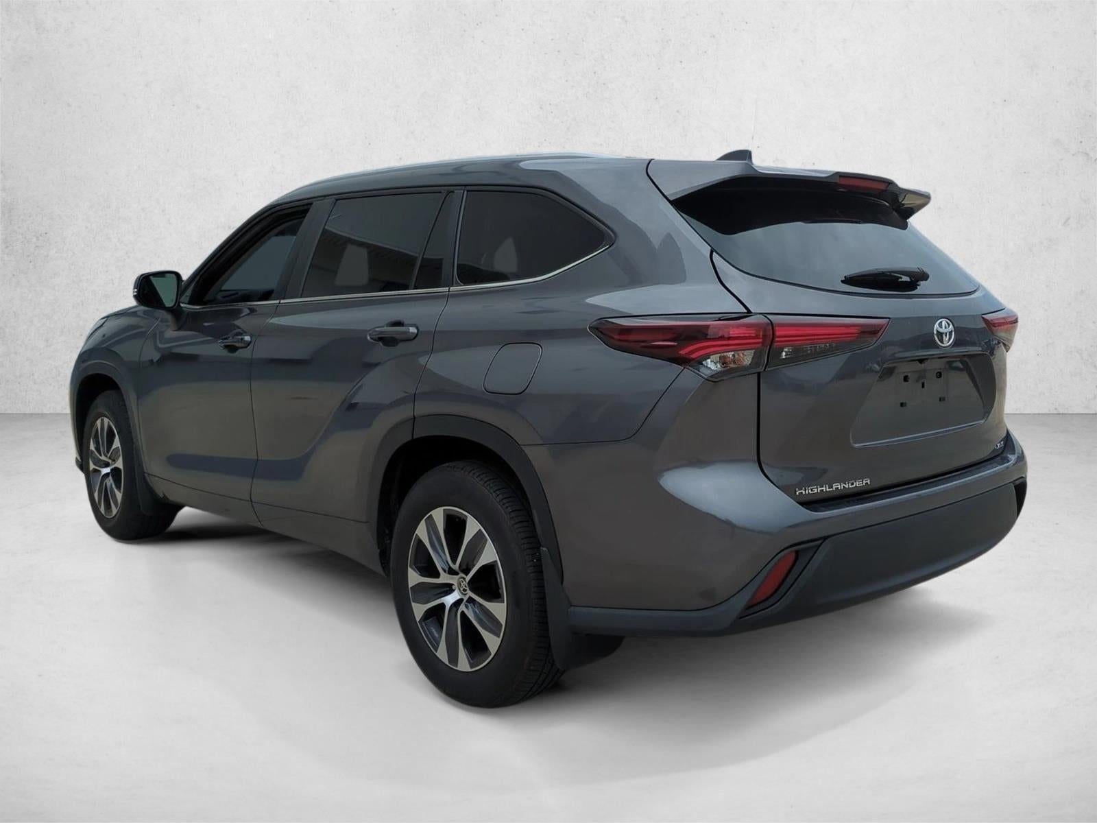 2024 Toyota Highlander XLE FWD (Natl)
