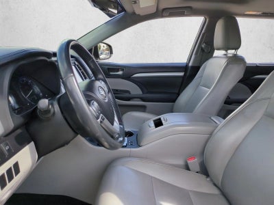 2014 Toyota Highlander FWD 4dr V6 XLE (Natl)