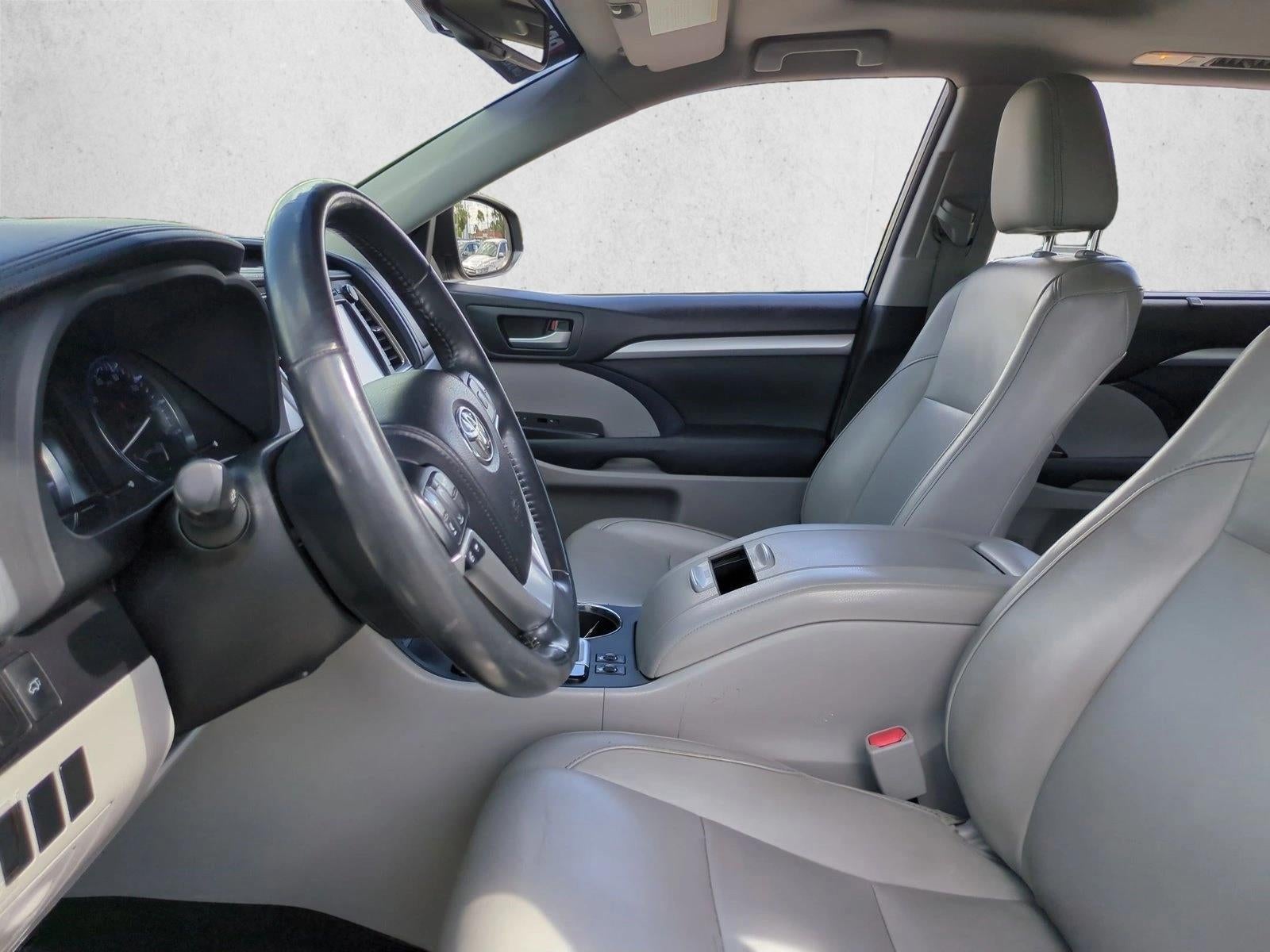 2014 Toyota Highlander FWD 4dr V6 XLE (Natl)