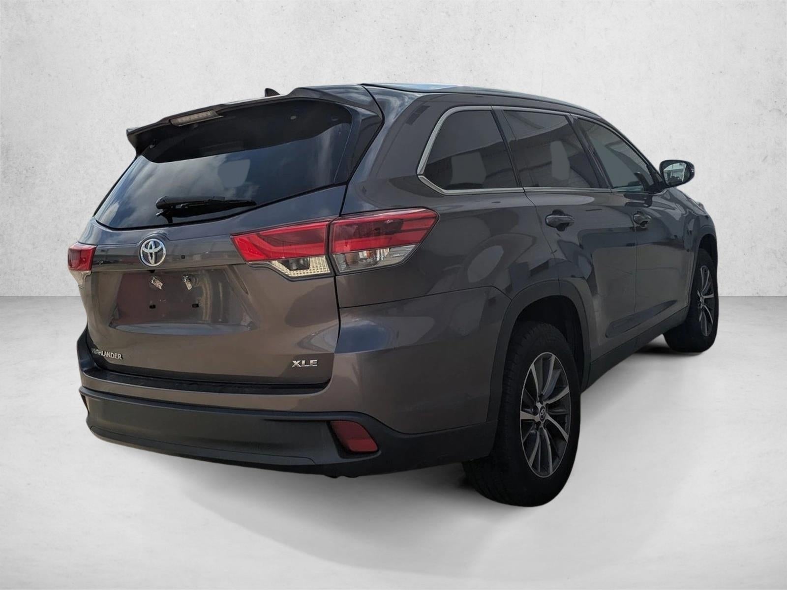 2019 Toyota Highlander XLE V6 FWD (Natl)