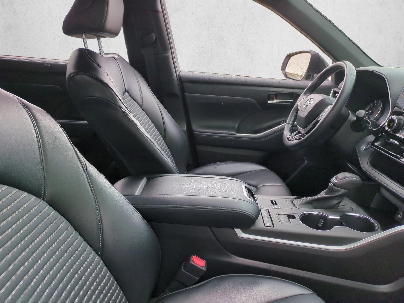 2022 Toyota Highlander XSE FWD (Natl)