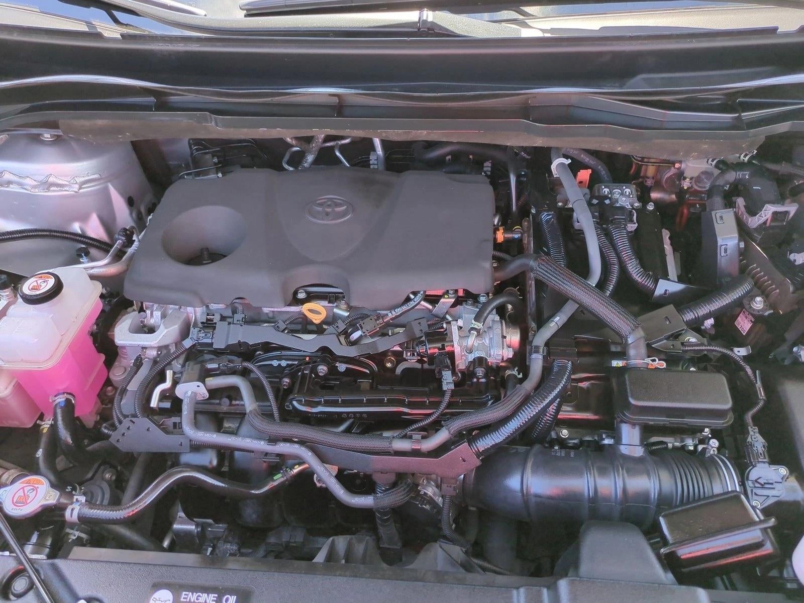 2022 Toyota Sienna XLE FWD 8-Passenger (Natl)