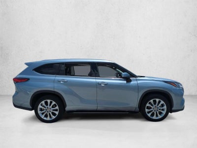 2022 Toyota Highlander Limited FWD (GS)
