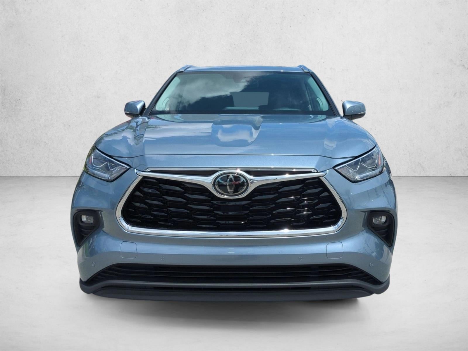 2022 Toyota Highlander Limited FWD (GS)
