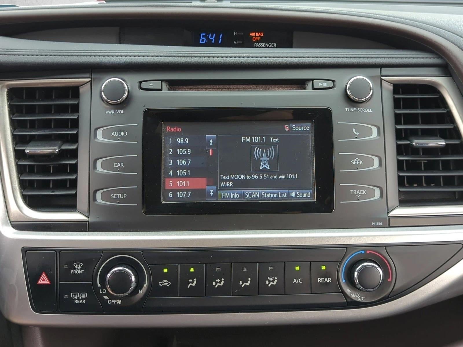 2018 Toyota Highlander LE I4 FWD (Natl)