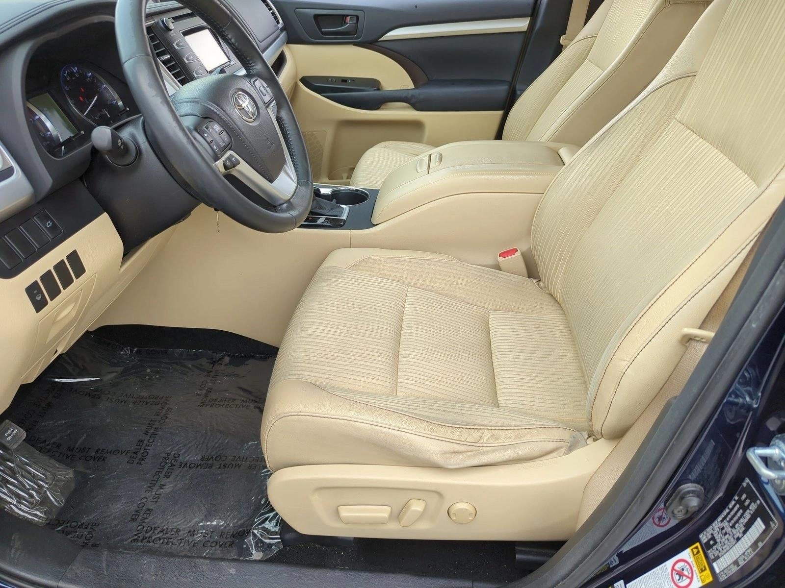 2014 Toyota Highlander FWD 4dr V6 LE Plus (SE)