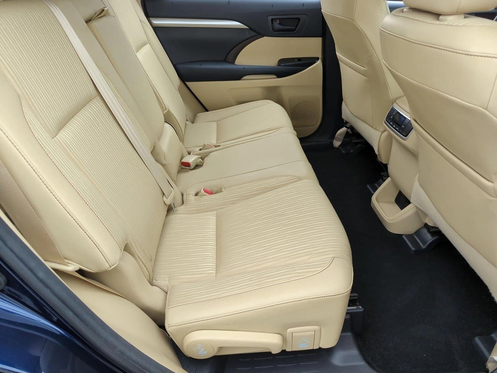 2014 Toyota Highlander FWD 4dr V6 LE Plus (SE)