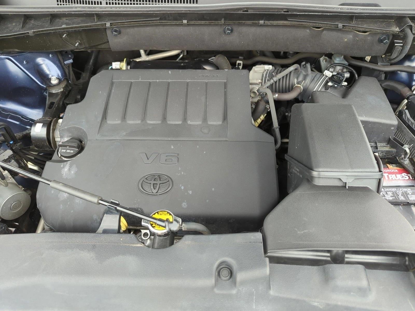 2014 Toyota Highlander FWD 4dr V6 LE Plus (SE)