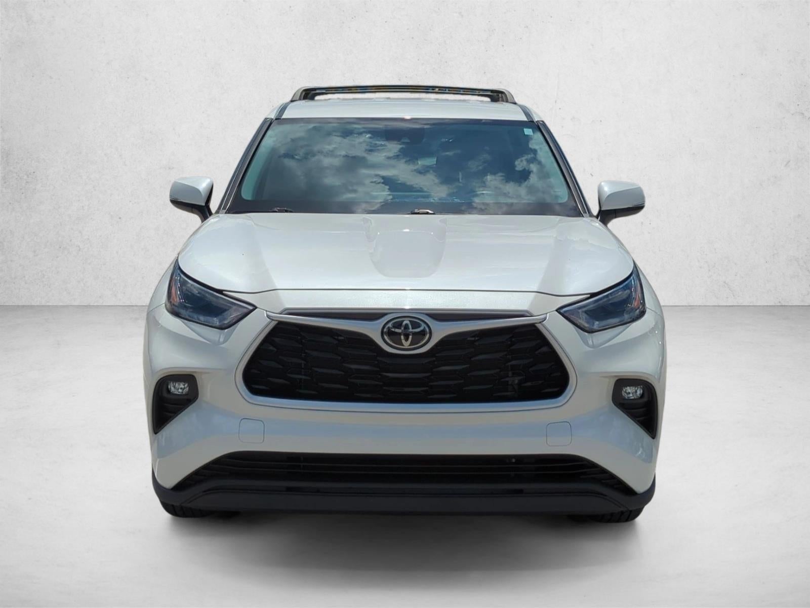 2021 Toyota Highlander LE FWD (GS)