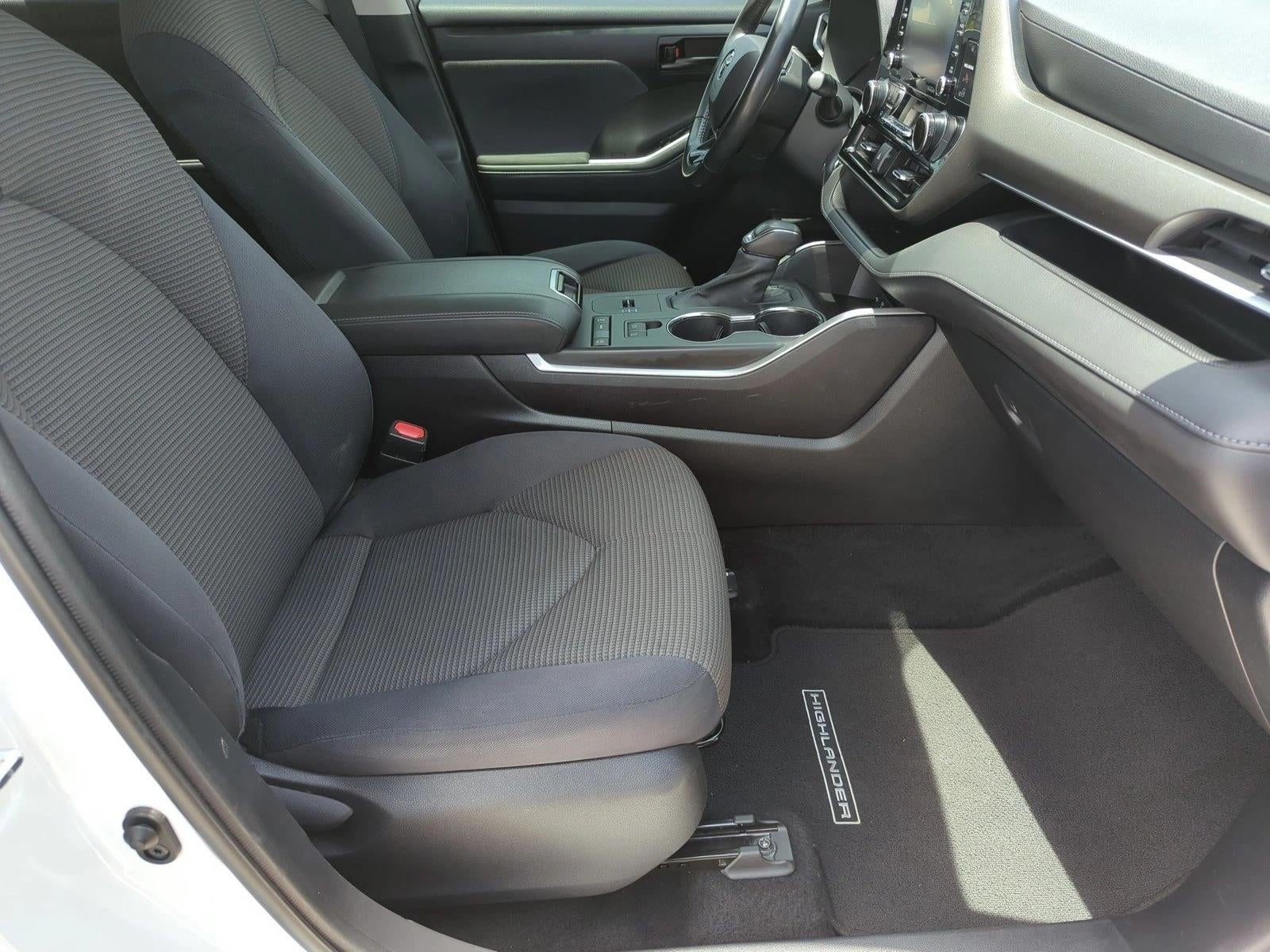 2021 Toyota Highlander LE FWD (GS)