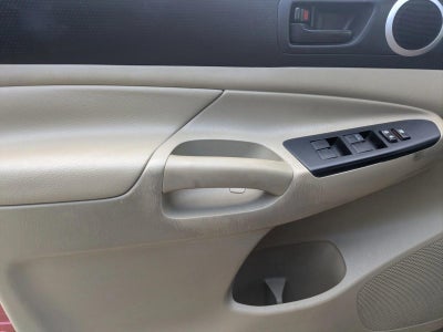 2015 Toyota Tacoma 2WD Double Cab Short Bed V6 Automatic PreRunner (GS)