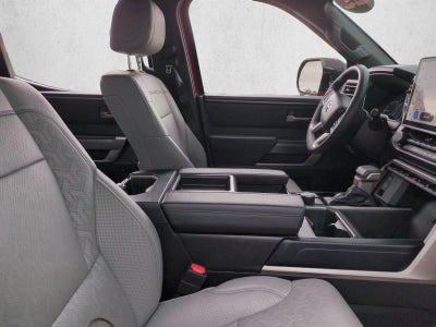 2025 Toyota Tundra 4WD 4WD SR5 CrewMax 5.5' Bed (SE)