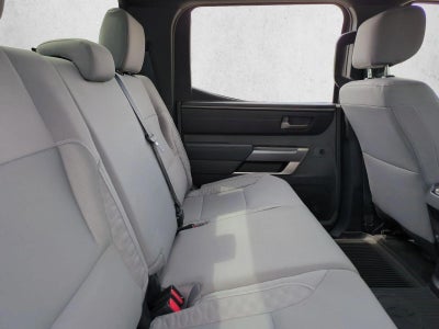 2025 Toyota Tundra 4WD 4WD SR5 CrewMax 5.5' Bed (SE)