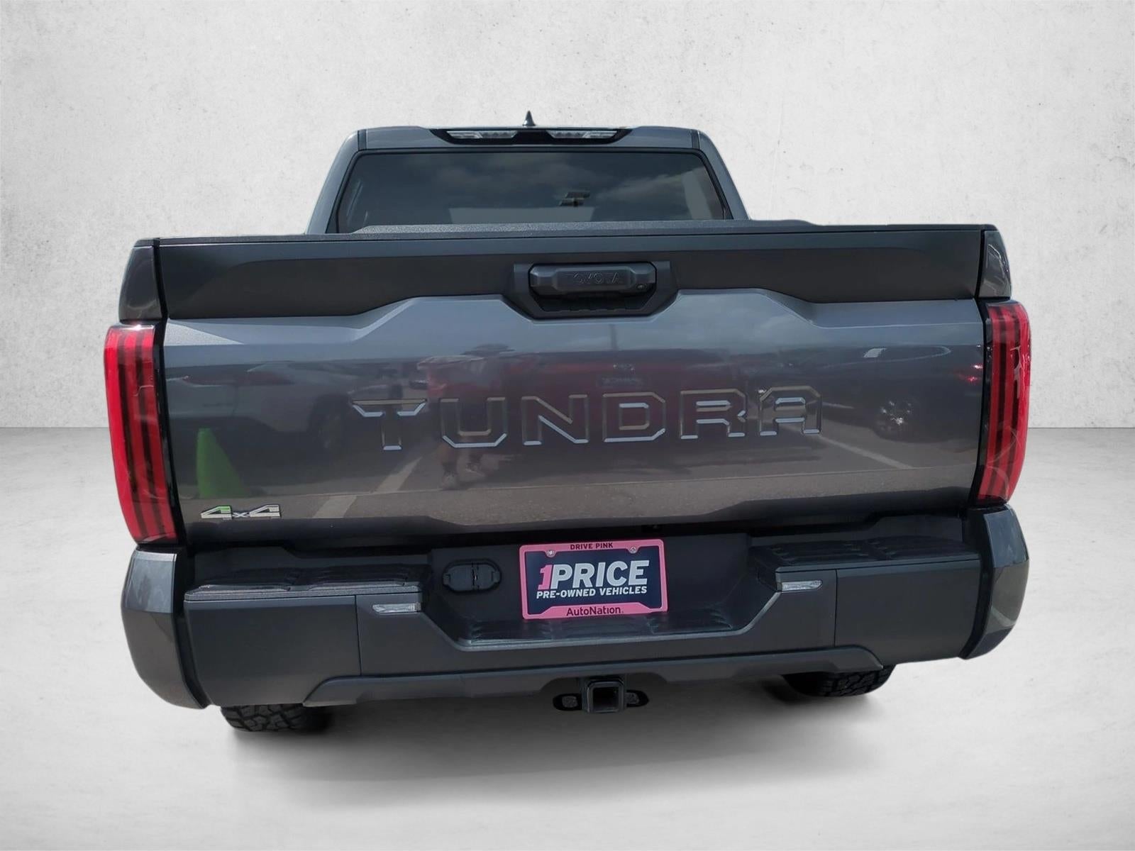 2025 Toyota Tundra 4WD 4WD SR5 CrewMax 5.5' Bed (SE)