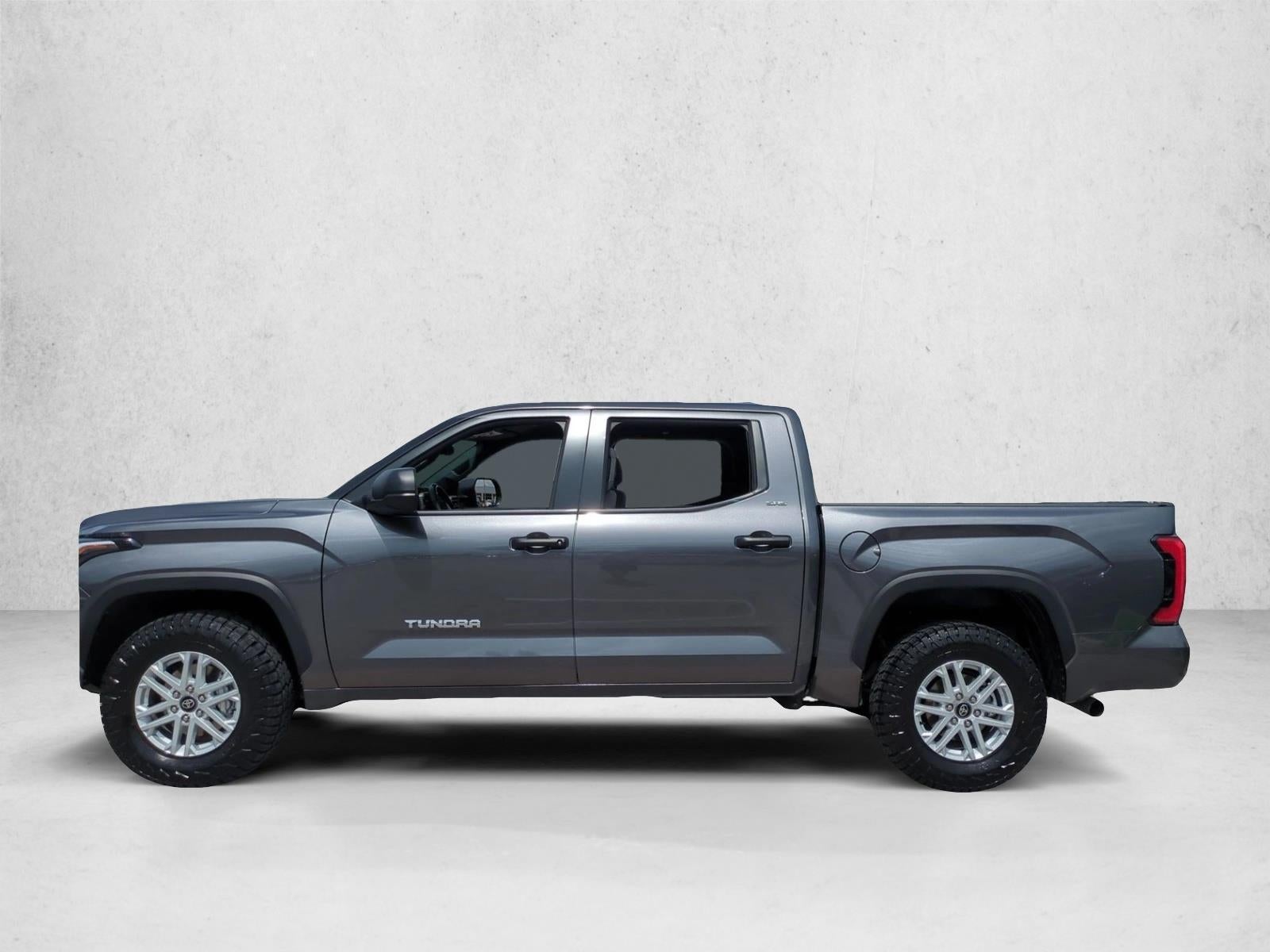 2025 Toyota Tundra 4WD 4WD SR5 CrewMax 5.5' Bed (SE)