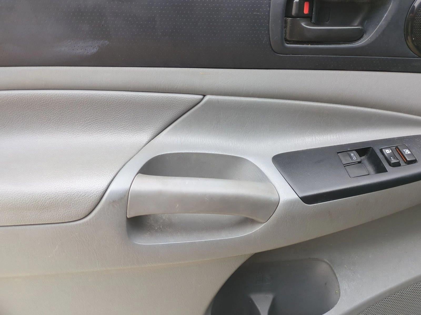 2013 Toyota Tacoma 2WD Access Cab Standard Bed I4 Automatic (Natl)