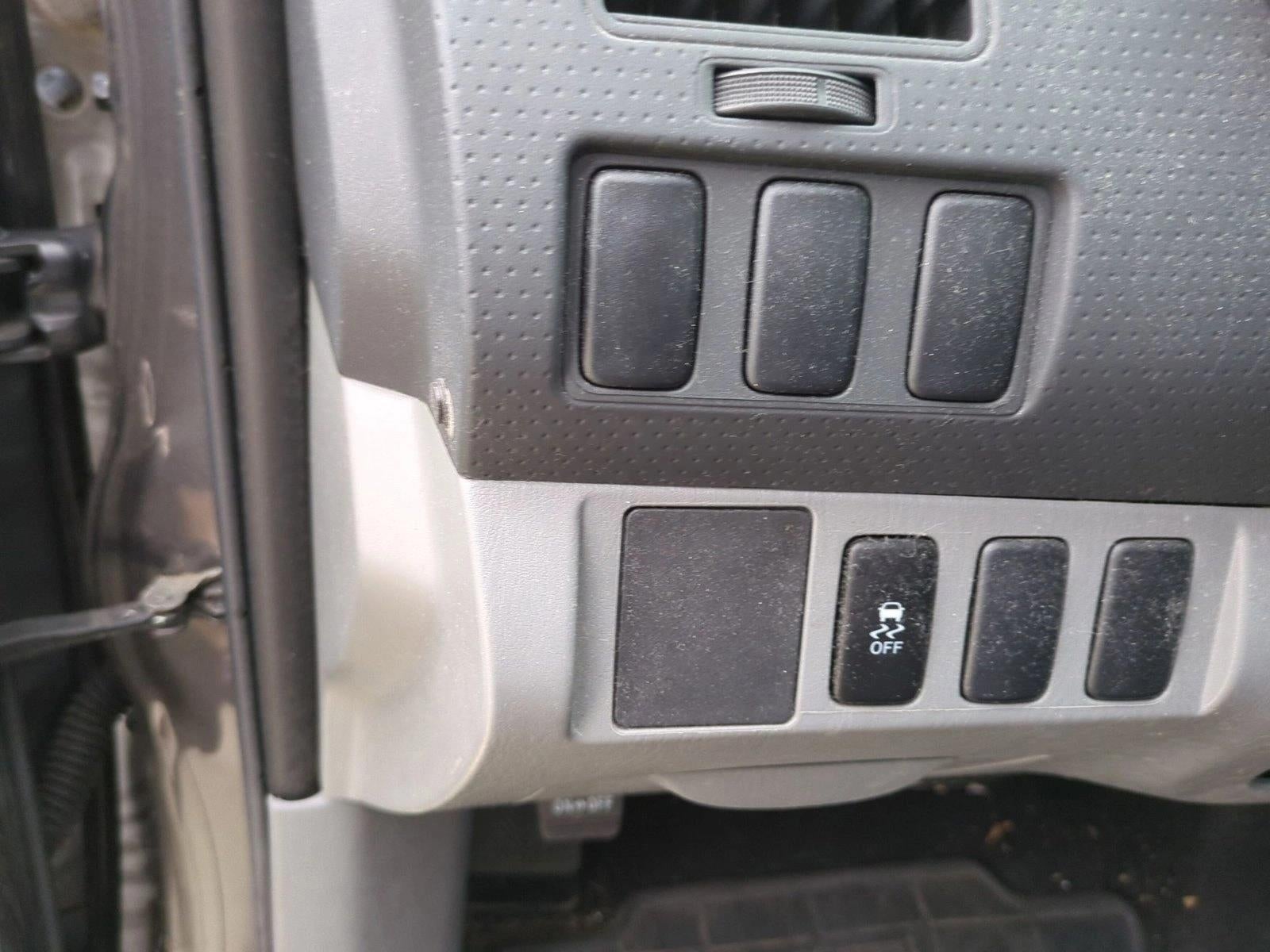 2013 Toyota Tacoma 2WD Access Cab Standard Bed I4 Automatic (Natl)