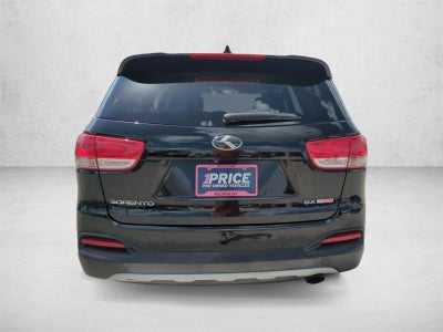 2017 Kia Sorento EX FWD