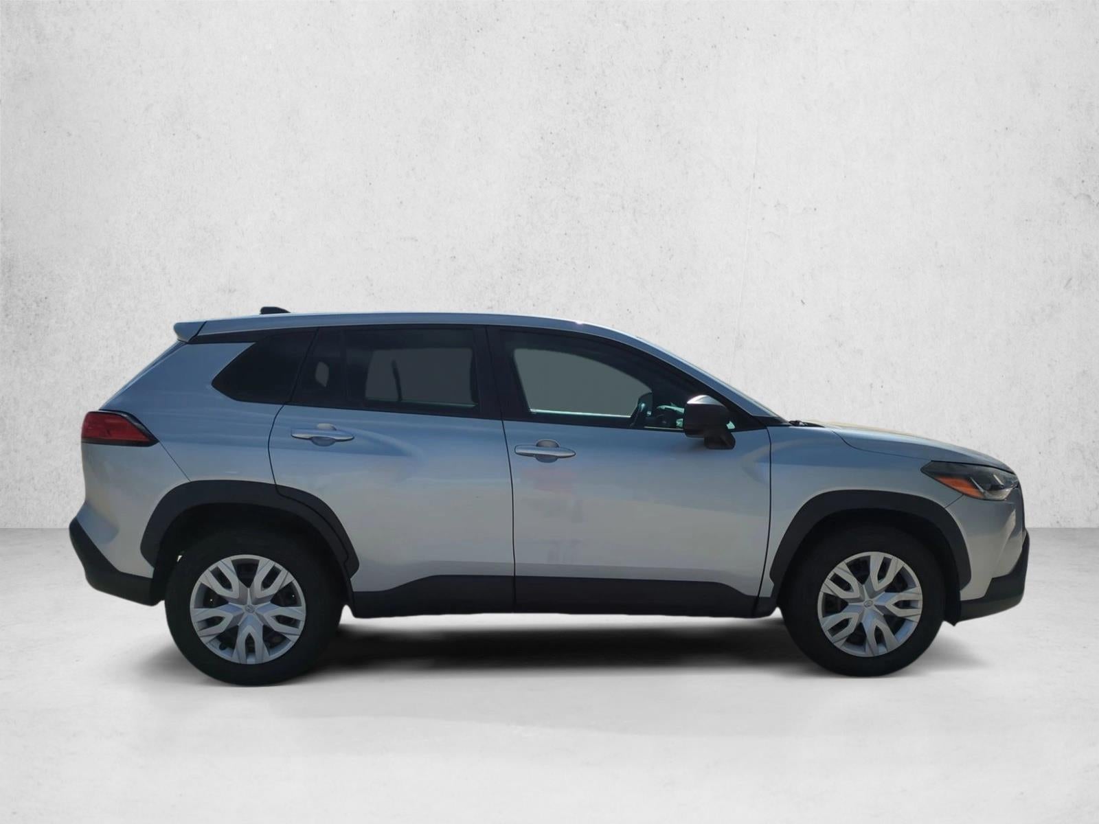 2022 Toyota Corolla Cross L 2WD (Natl)