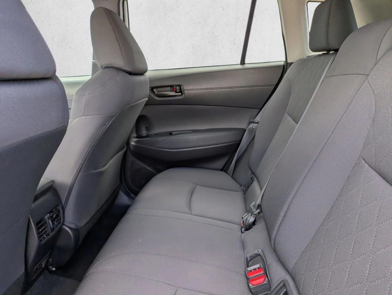 2023 Toyota Corolla Cross LE 2WD (Natl)