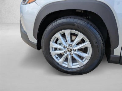 2023 Toyota Corolla Cross LE 2WD (Natl)