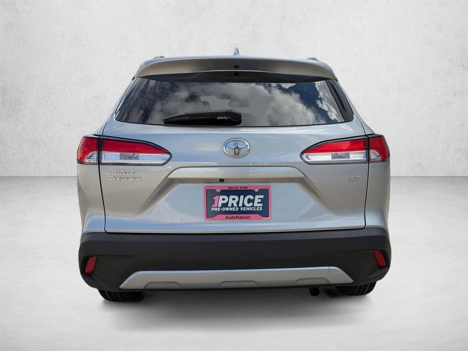 2023 Toyota Corolla Cross LE 2WD (Natl)