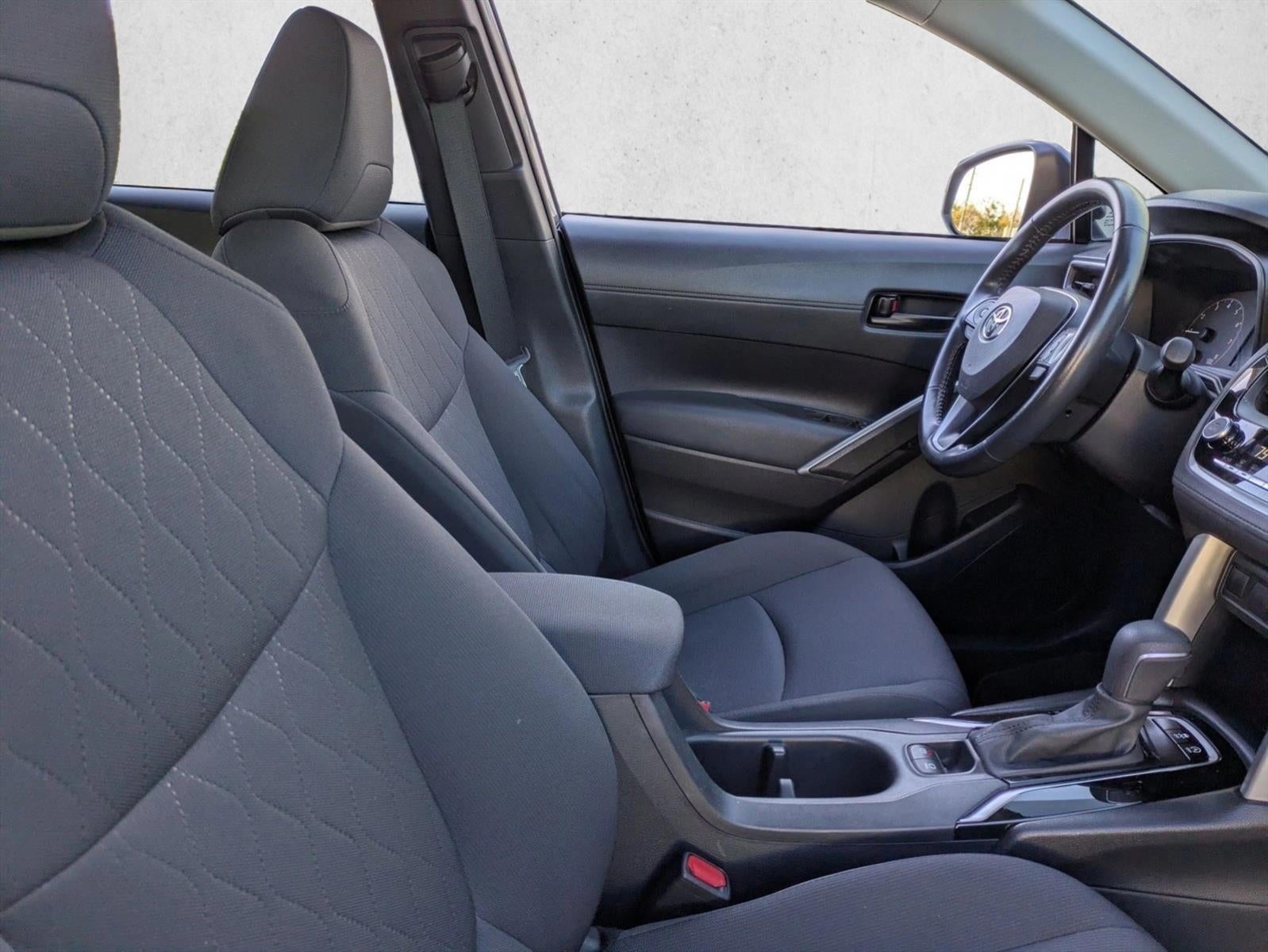 2023 Toyota Corolla Cross LE 2WD (Natl)