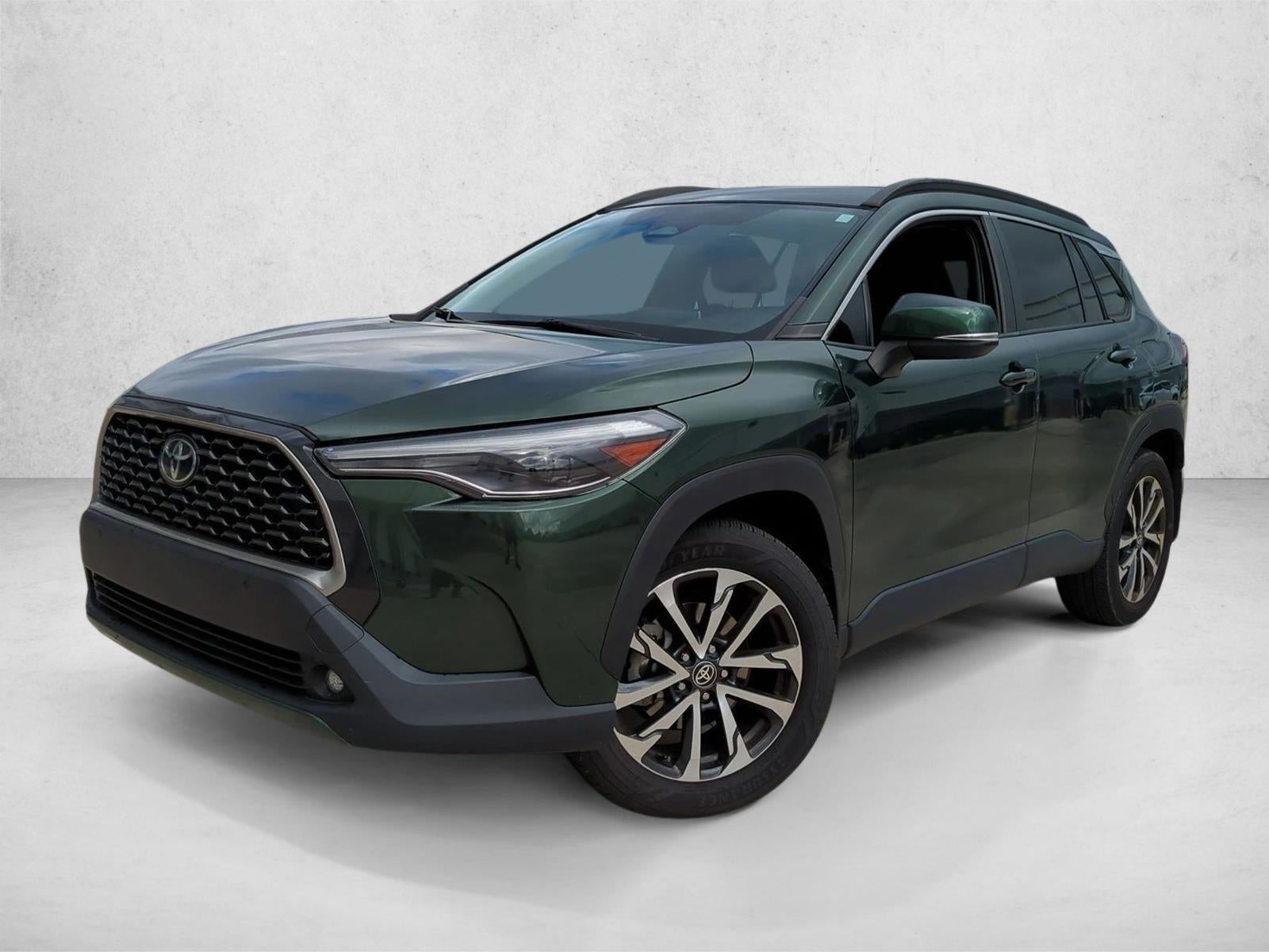 2023 Toyota Corolla Cross XLE 2WD (Natl)