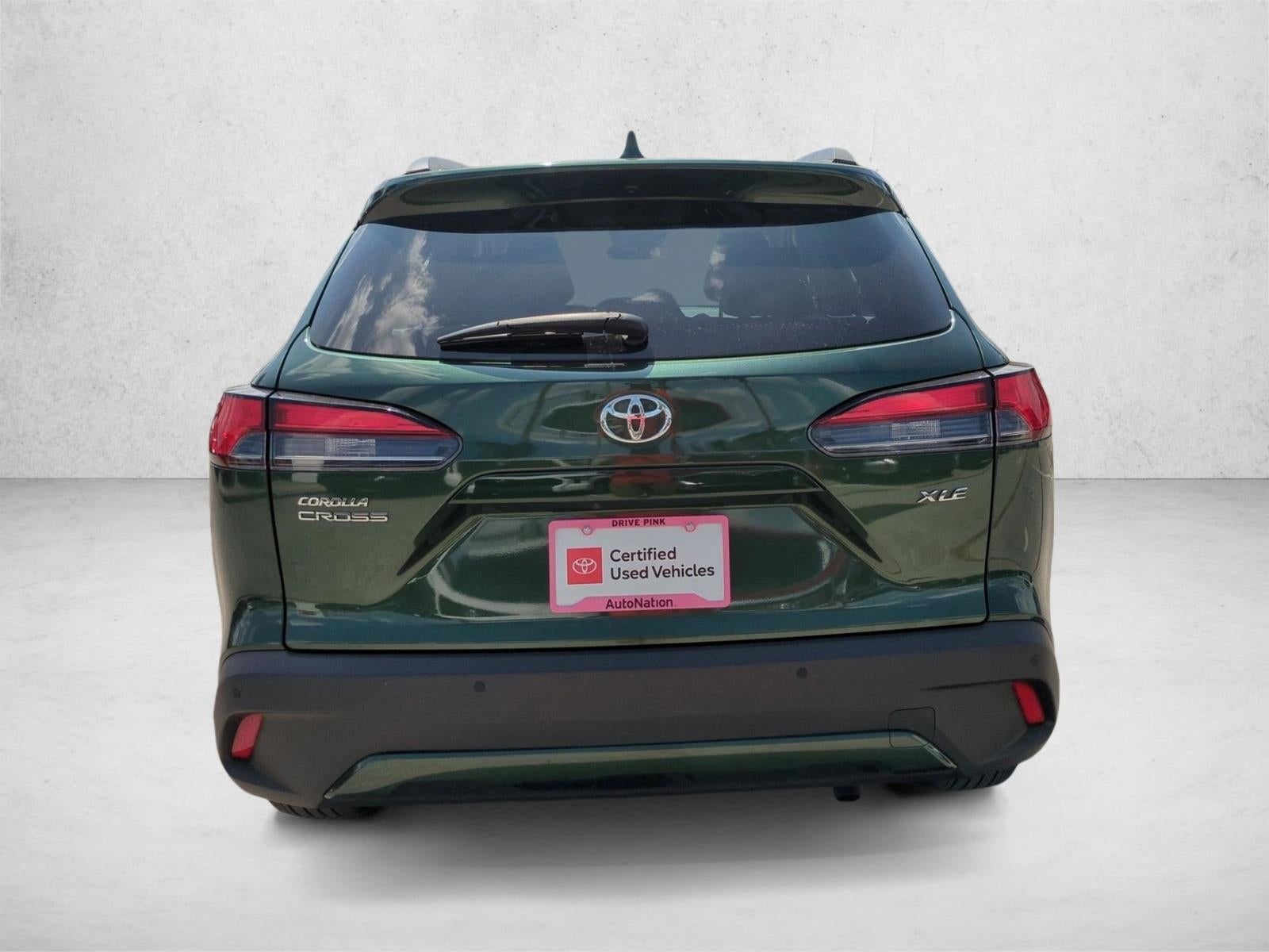 2023 Toyota Corolla Cross XLE 2WD (Natl)