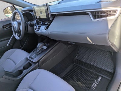 2026 Toyota Corolla Cross Hybrid SE 4WD (Natl)