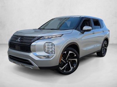 2023 Mitsubishi Outlander SE FWD