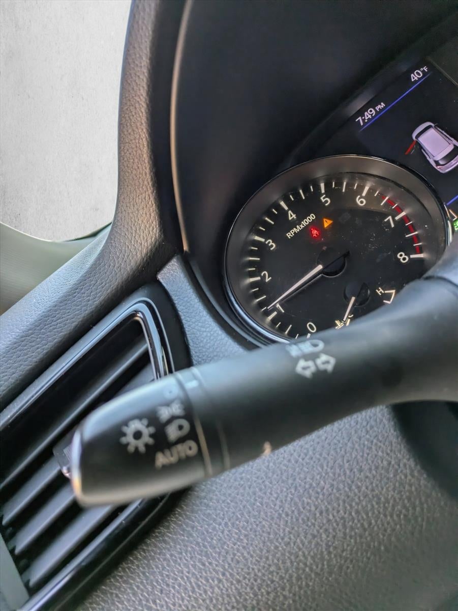 2020 Nissan Rogue AWD SV