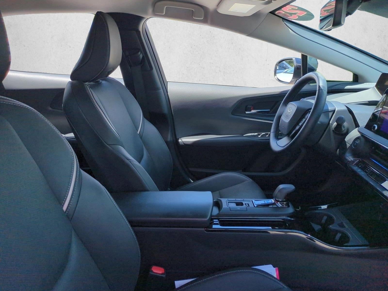 2023 Toyota Prius XLE (Natl)