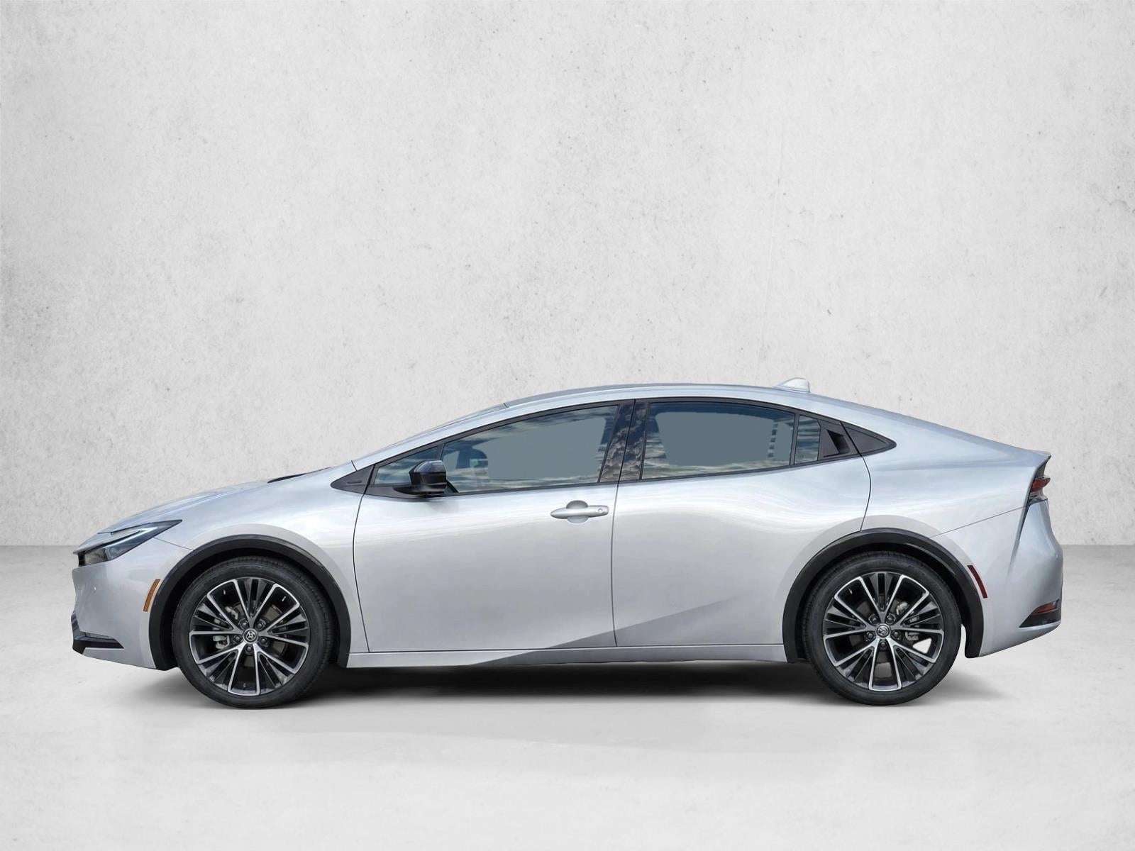 2023 Toyota Prius XLE (Natl)