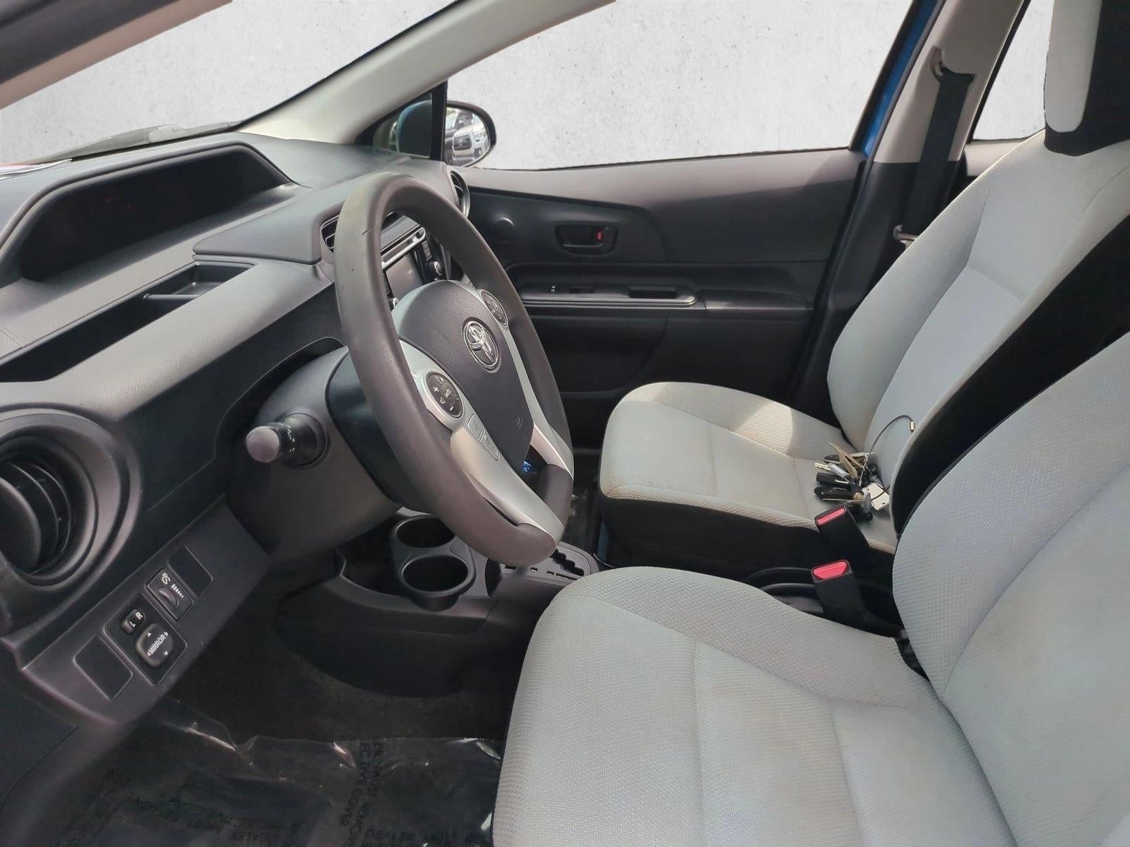 2015 Toyota Prius c 5dr HB One (SE)