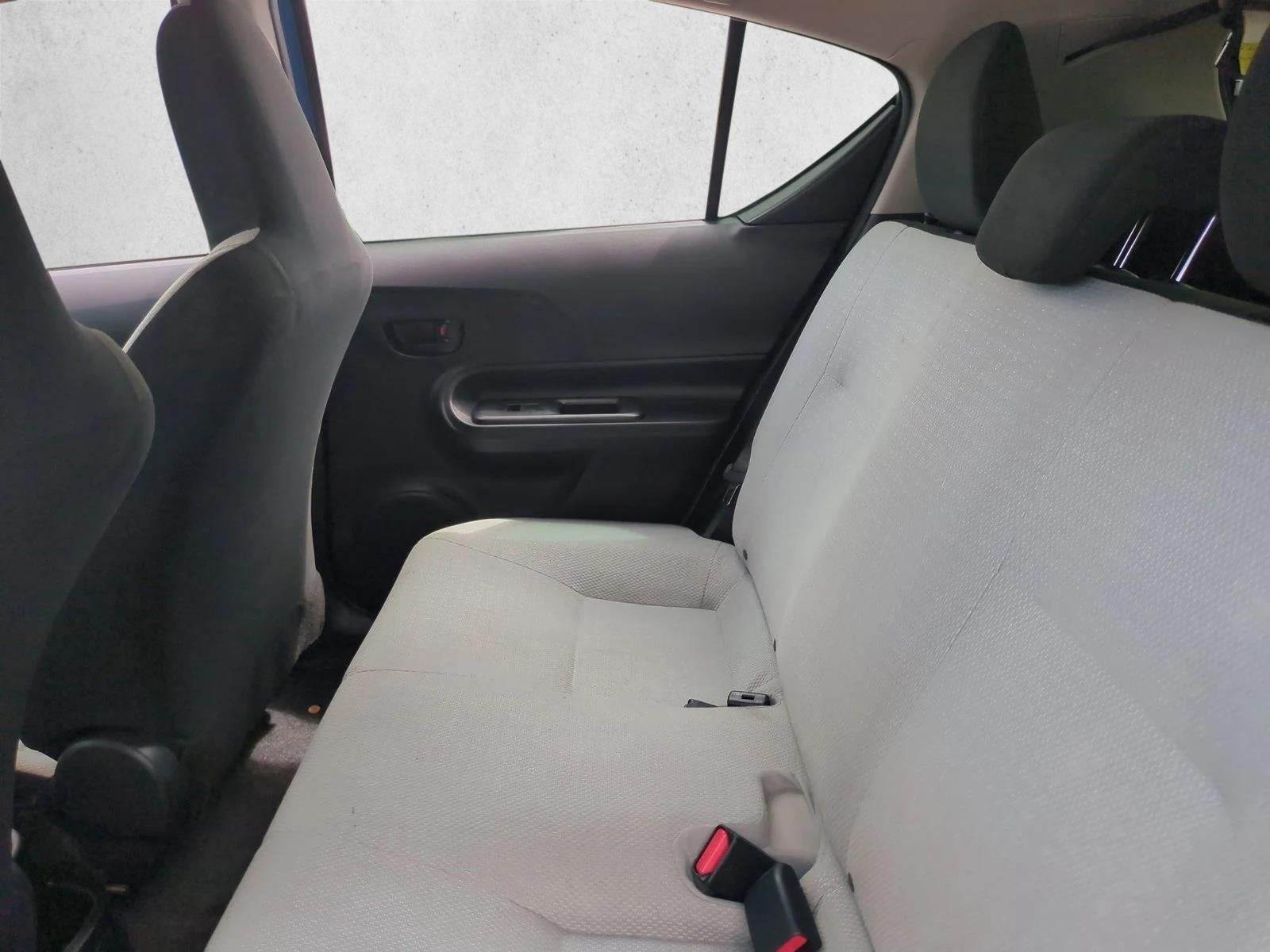 2015 Toyota Prius c 5dr HB One (SE)