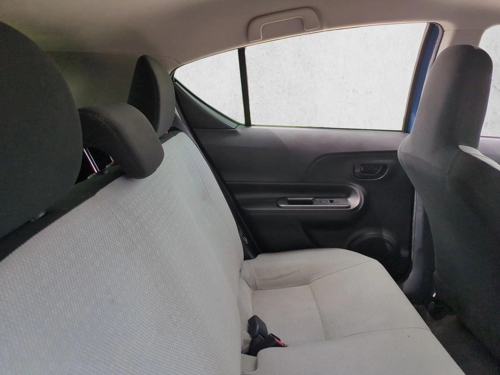 2015 Toyota Prius c 5dr HB One (SE)