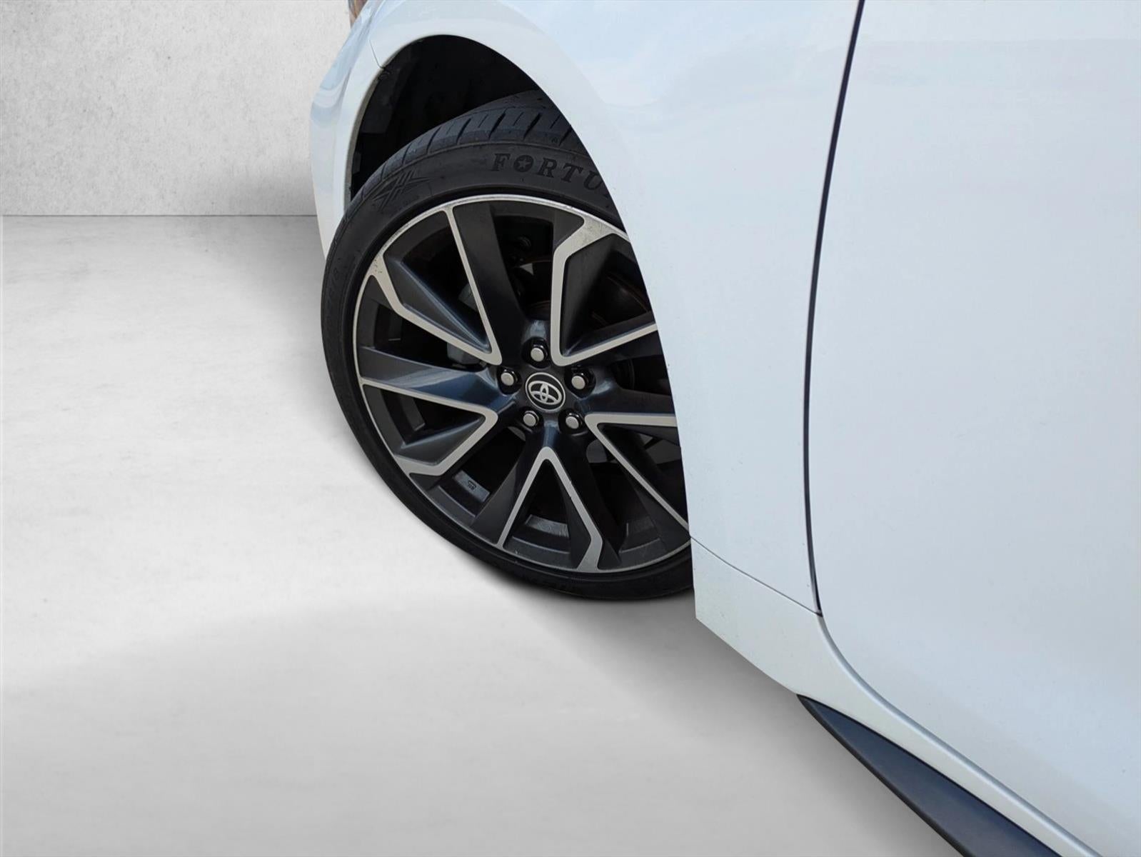 2020 Toyota Corolla SE CVT (Natl)