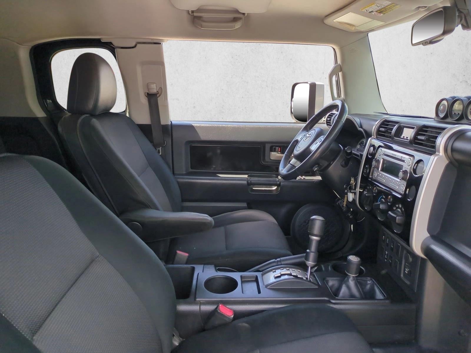 2012 Toyota FJ Cruiser 4WD 4dr Auto (Natl)