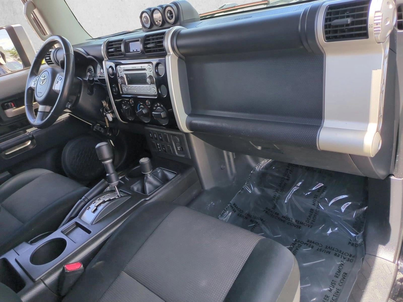 2012 Toyota FJ Cruiser 4WD 4dr Auto (Natl)