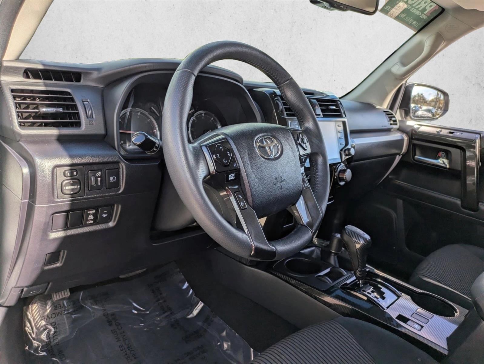 2023 Toyota 4Runner TRD Off Road 4WD (Natl)