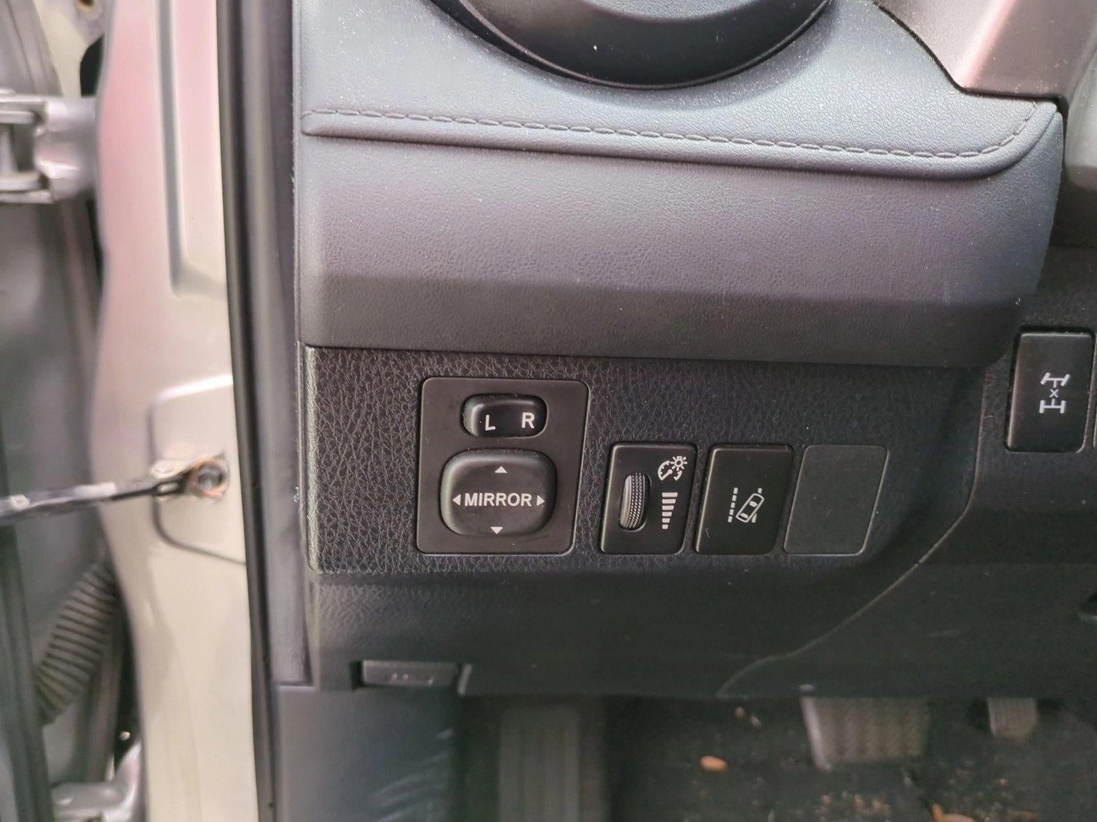 2018 Toyota RAV4 LE AWD (Natl)