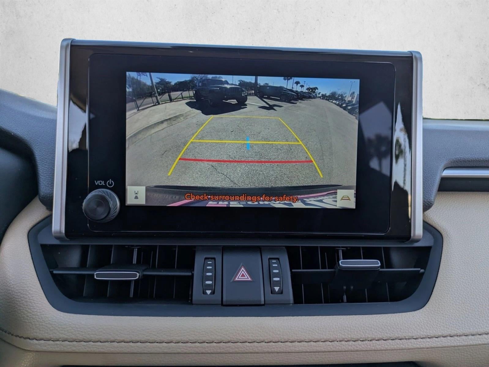 2024 Toyota RAV4 XLE Premium FWD (Natl)