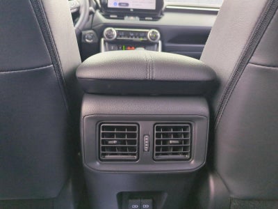 2025 Toyota RAV4 Hybrid Limited AWD (Natl)