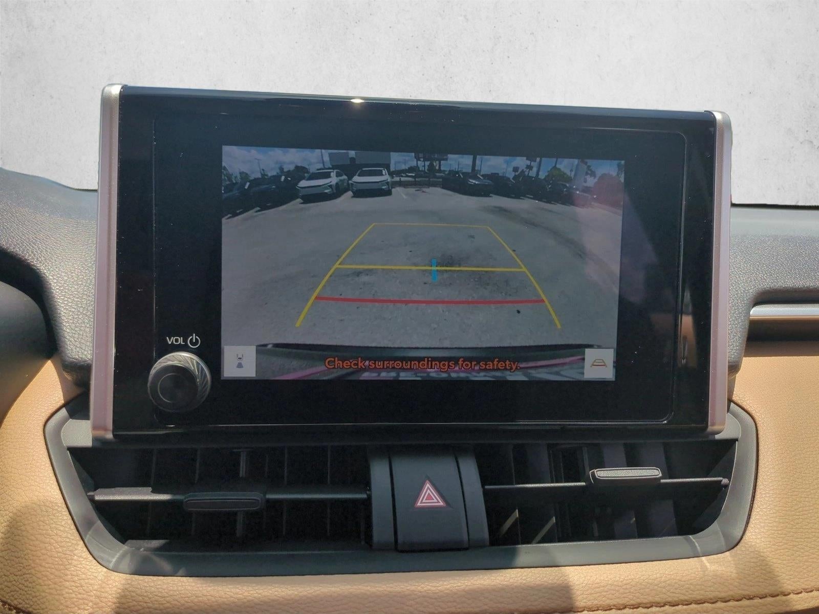 2025 Toyota RAV4 Hybrid XLE AWD (Natl)