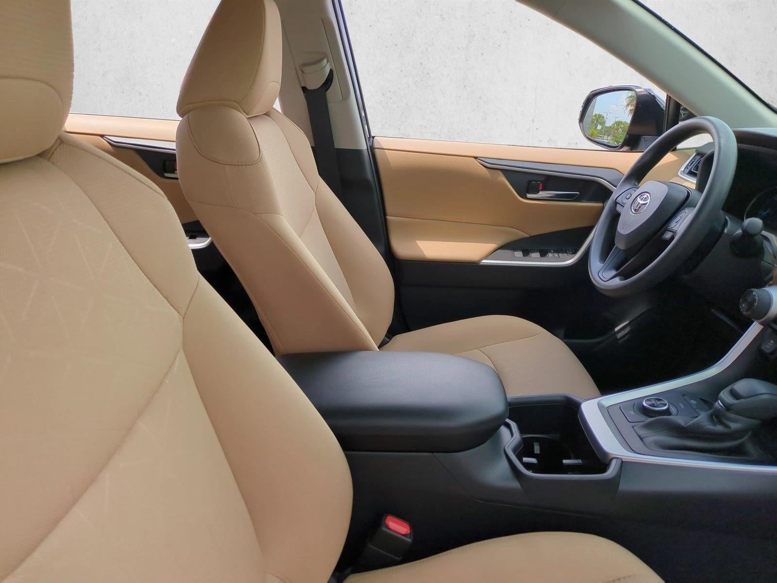 2025 Toyota RAV4 Hybrid XLE AWD (Natl)