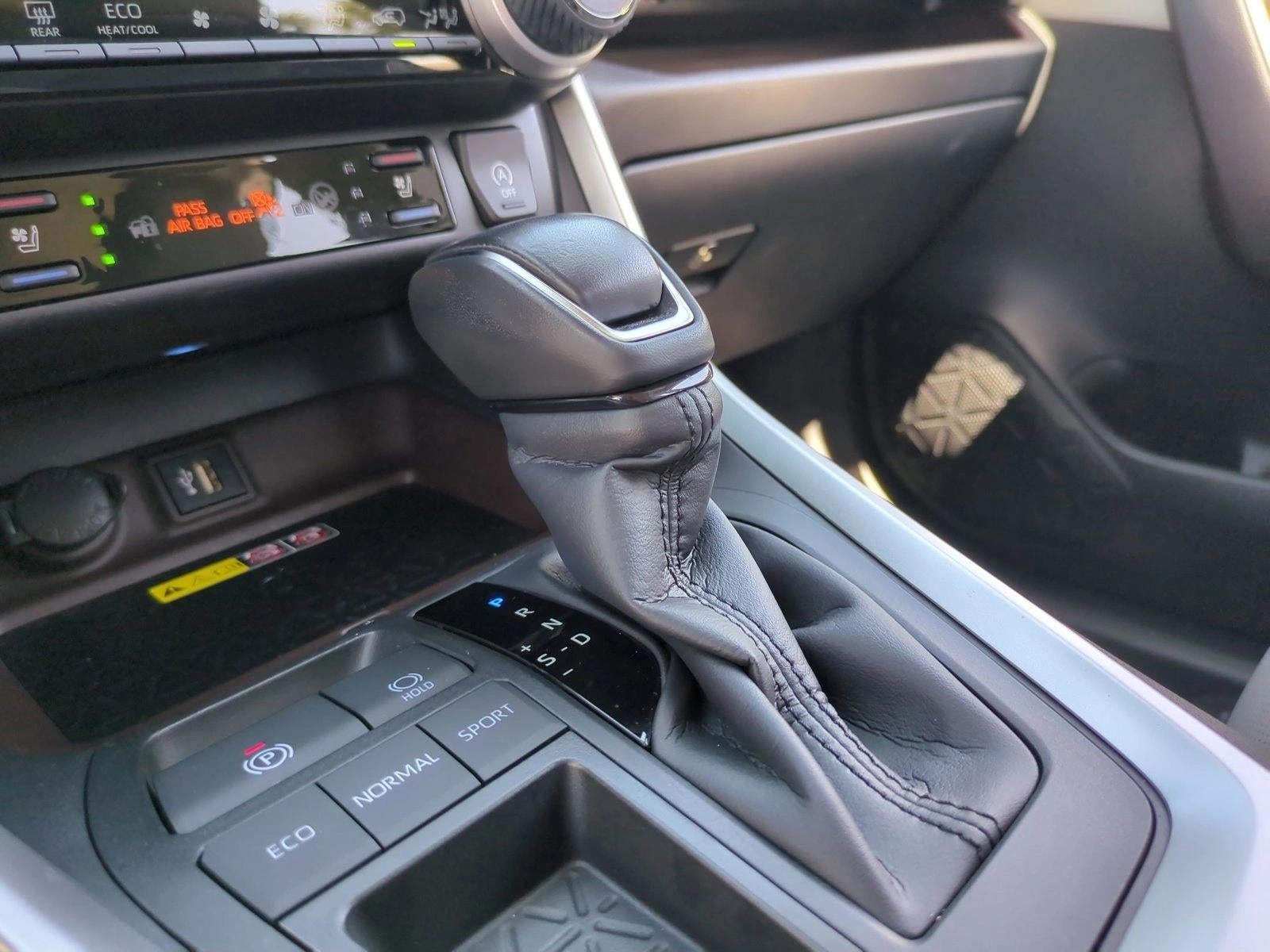 2024 Toyota RAV4 Limited FWD (Natl)