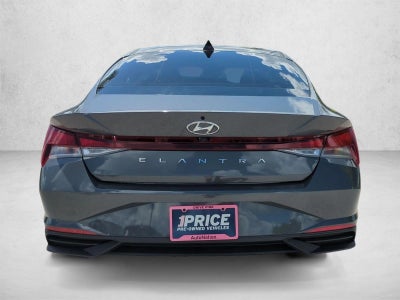 2023 Hyundai ELANTRA SEL IVT